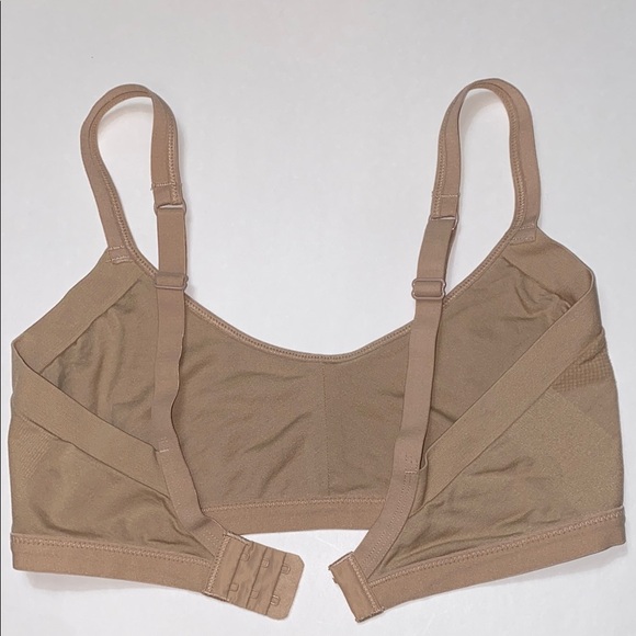 Small Felina Seamless Wirefree Cups Adj Straps 2 Hook Nude tone Bra, Pad Pockets - Picture 6 of 16